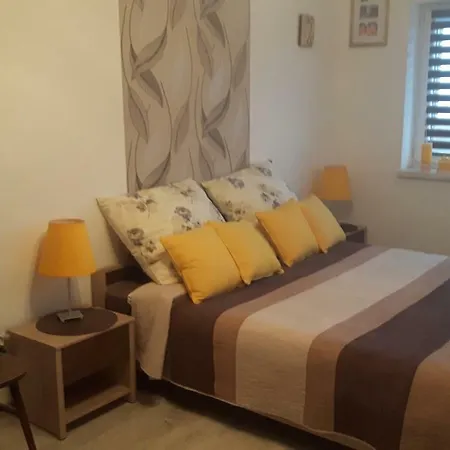 Apartament Maksymiliana Homestay *